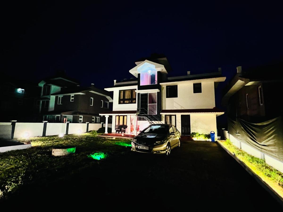 Teyt Castle Vila Ooty Exterior foto