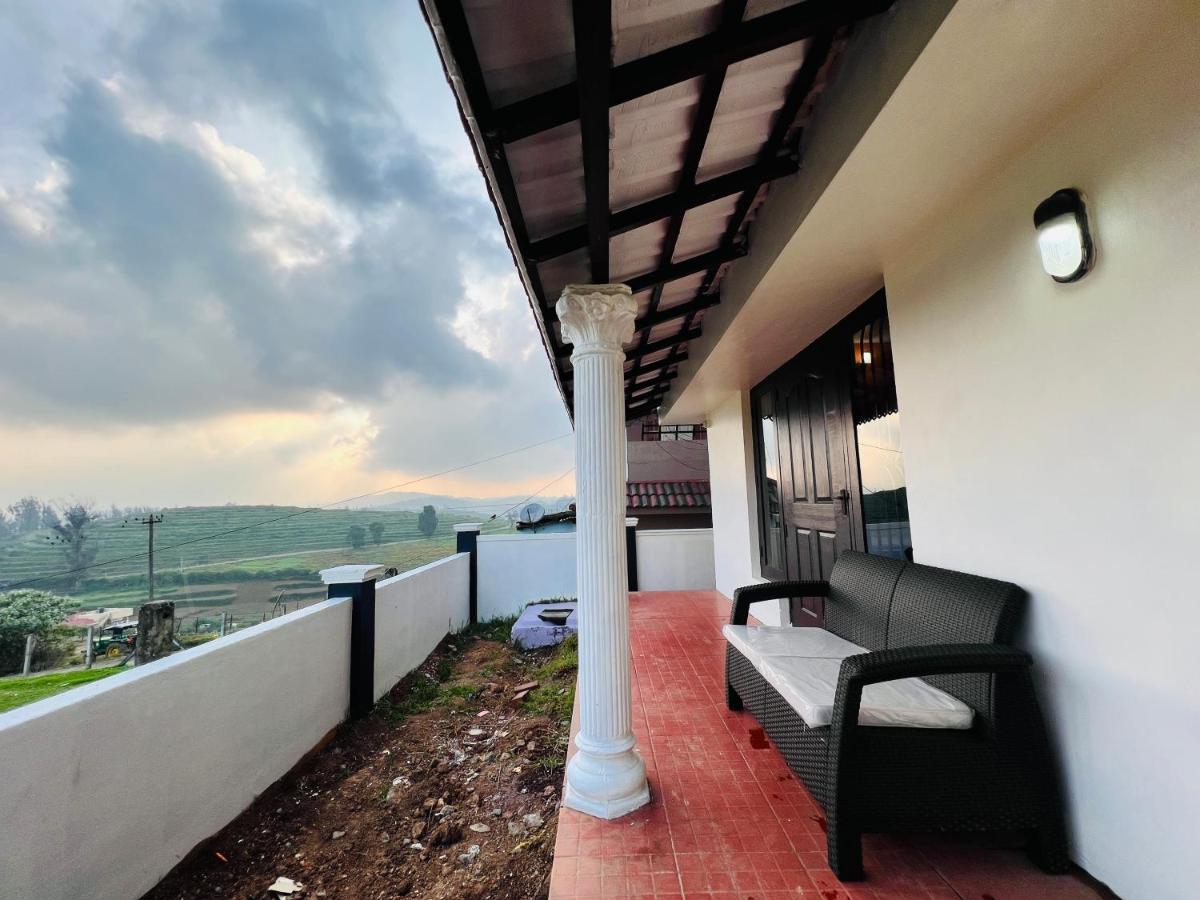 Teyt Castle Vila Ooty Exterior foto